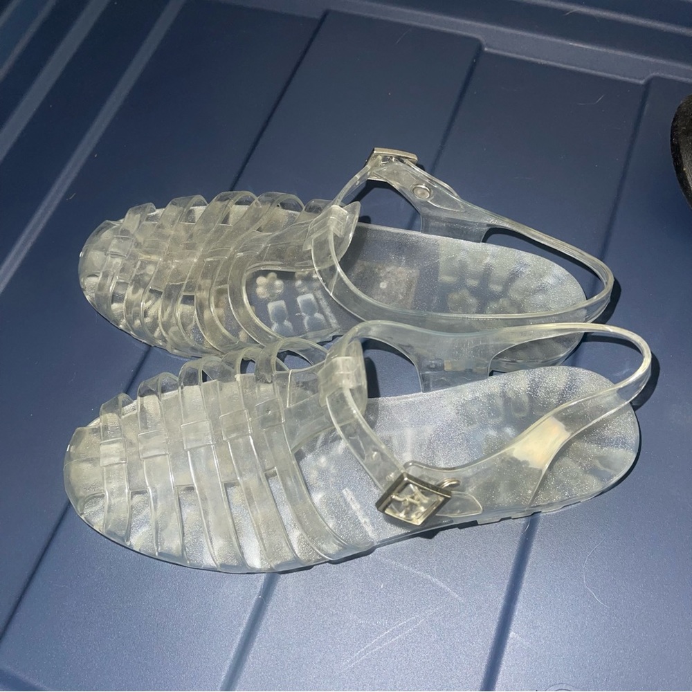 clear jelly sandals